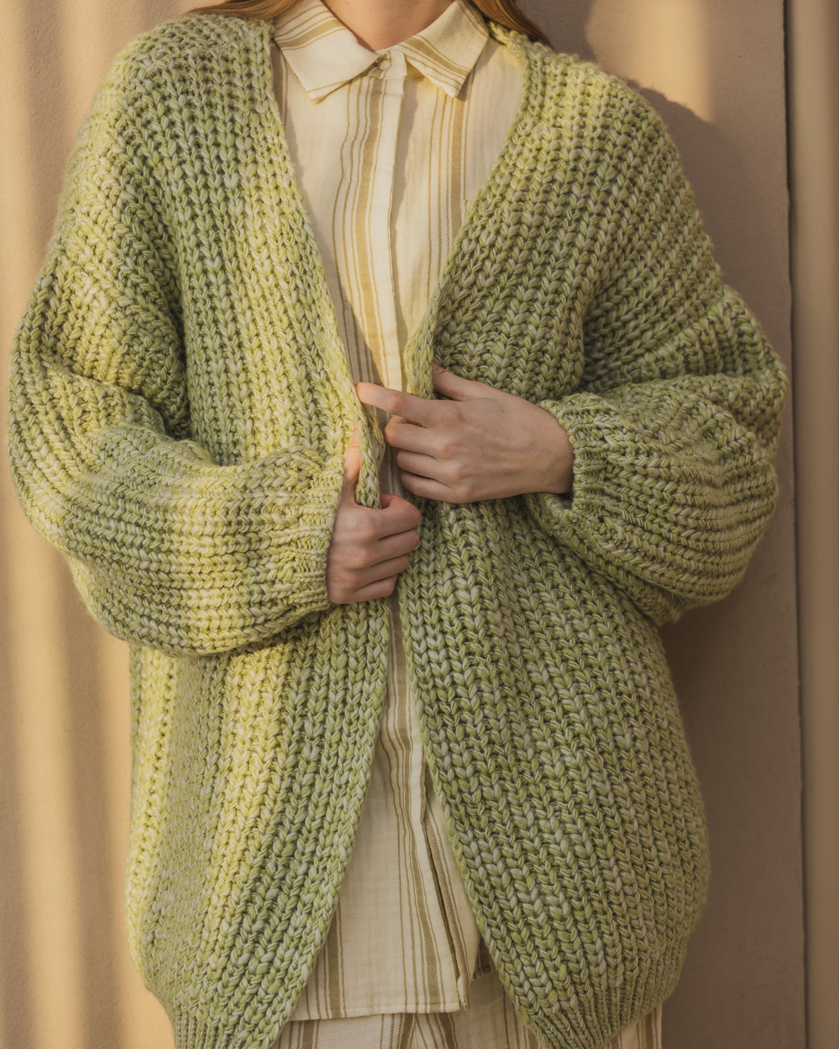 Mix Color Knit Cardigan